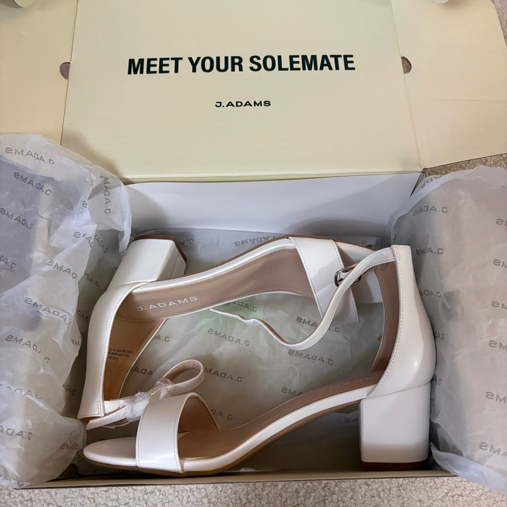 NWT J. Adams Women's Classic White Block Heels
